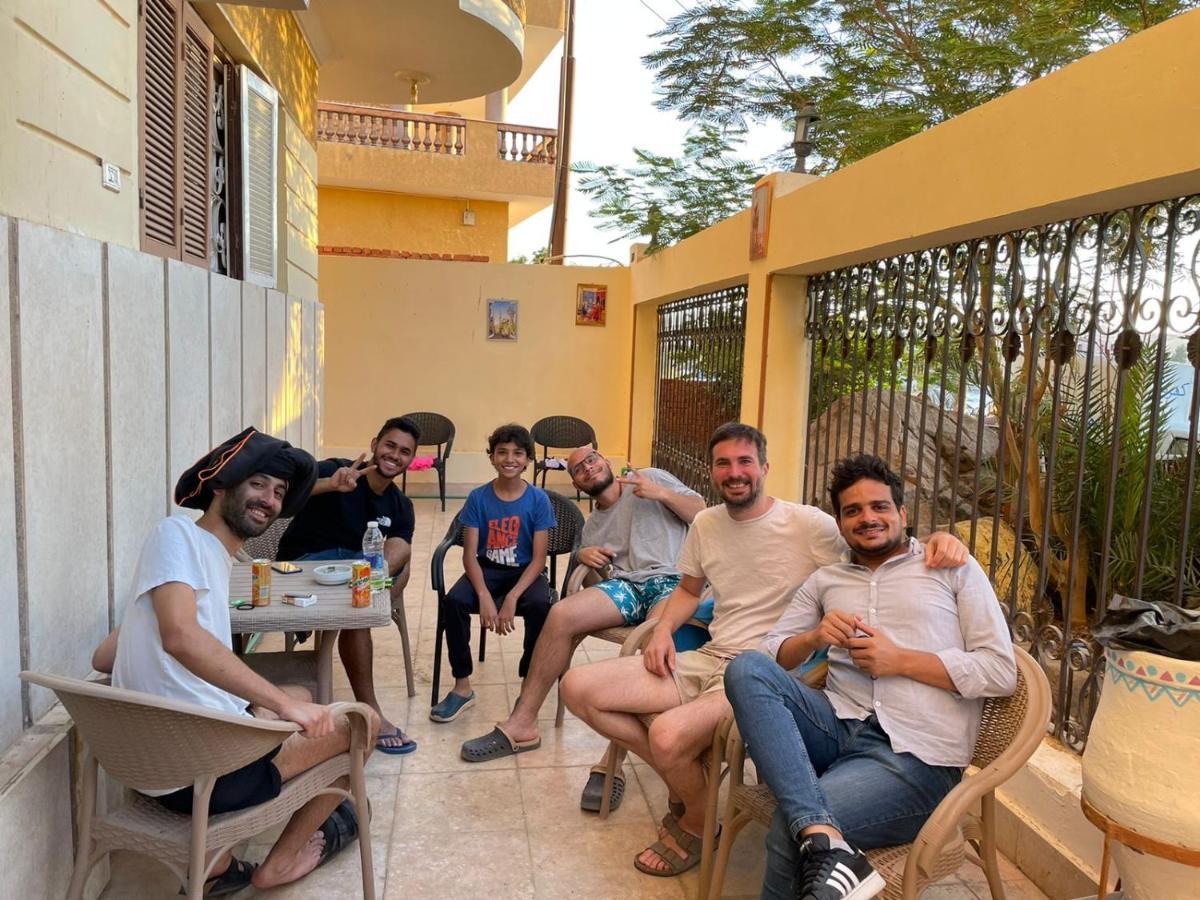 Go Inn Backpackers Assuan Esterno foto