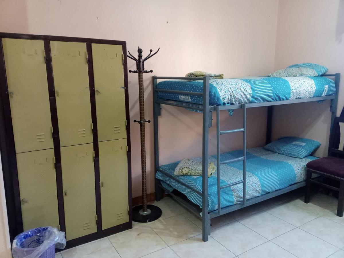 Go Inn Backpackers Assuan Esterno foto