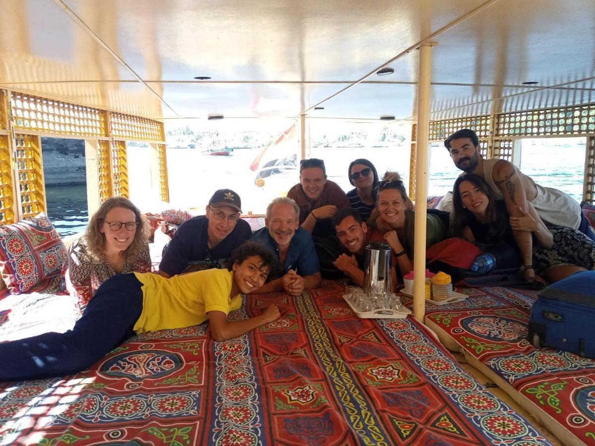Go Inn Backpackers Assuan Esterno foto